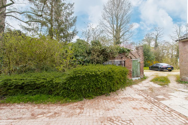 Foto 43 van Molenstraat 1