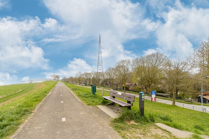 Foto 53 van Molenstraat 1