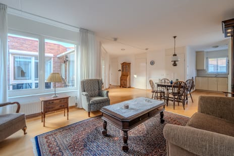 Zilverplak 7 tertiary image