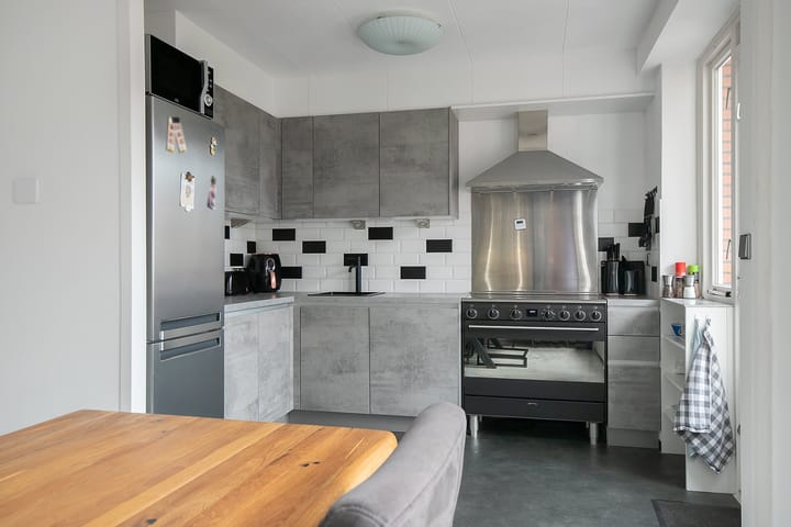 Photo 12 of Berghofstraat 43