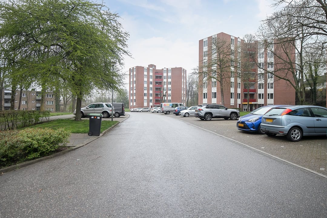 Photo 41 of Berghofstraat 43