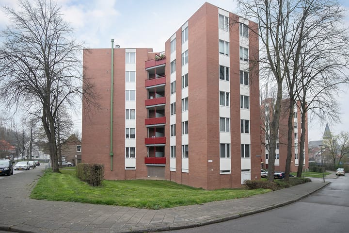 Photo 38 of Berghofstraat 43