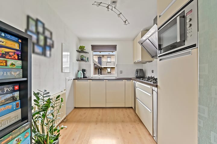 Foto 27 van Fluitekruid 48