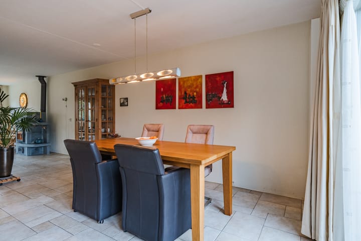 Photo 20 of Waterdrieblad 27