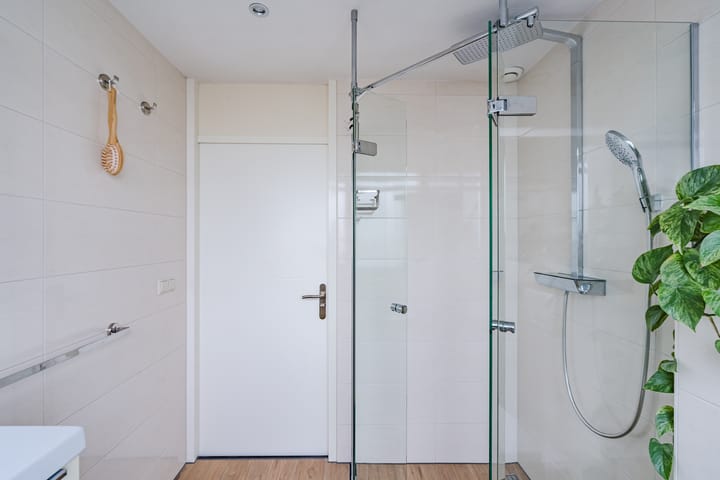 Photo 35 of Waterdrieblad 27