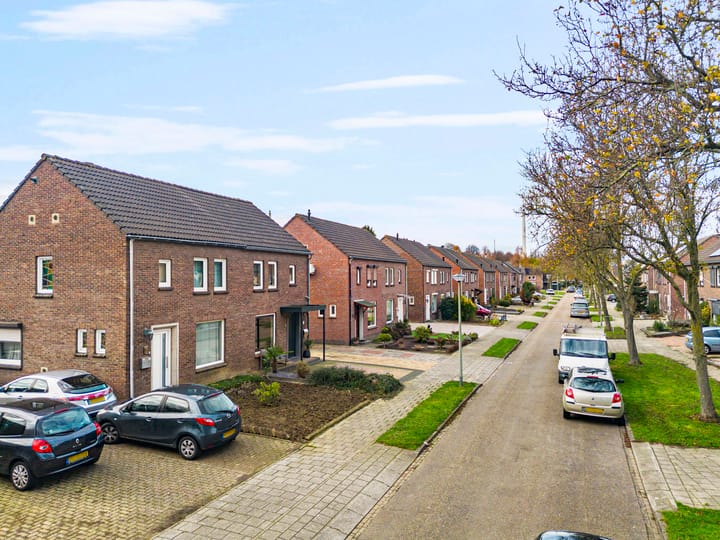 Foto 30 van Jasmijnstraat 3