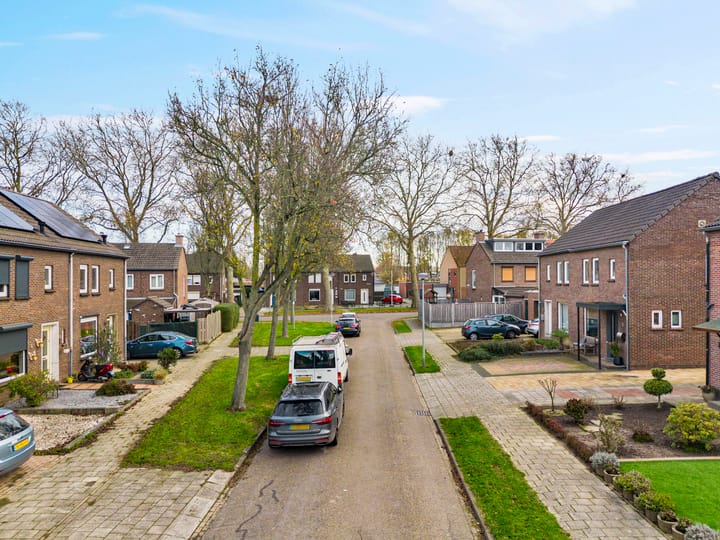 Foto 31 van Jasmijnstraat 3