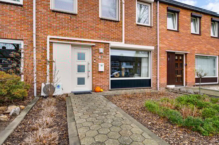 Foto 8 van Schuttebeemd 43