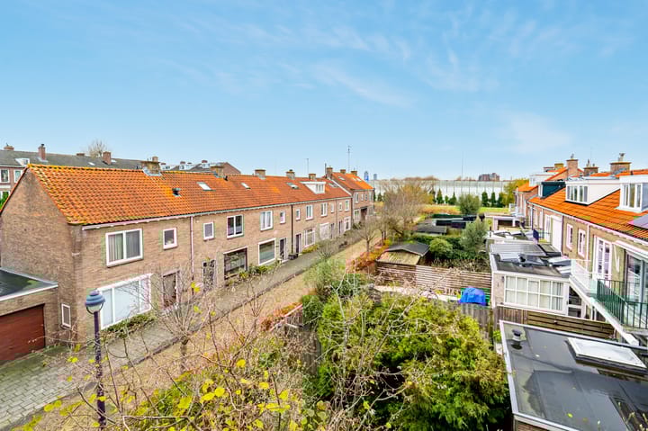 Foto 43 van Arent Krijtsstraat 33-II