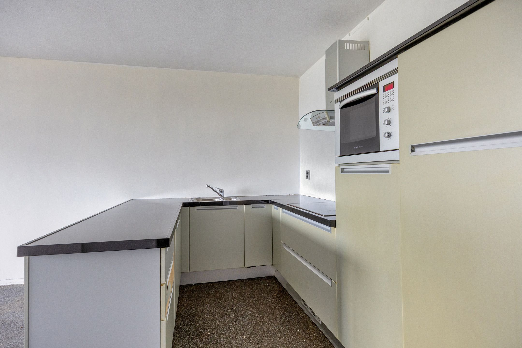 Foto 12 van Henry Moorepassage 46