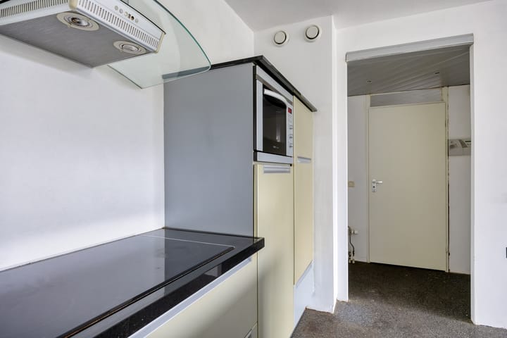 Foto 13 van Henry Moorepassage 46