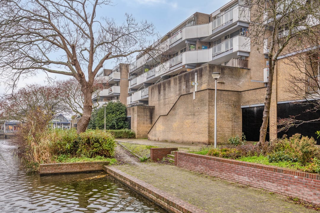 Foto 16 van Henry Moorepassage 46