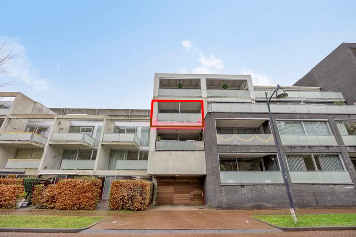 Photo 2 of Sporenring 248-08