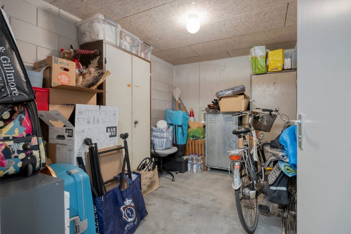 Photo 30 of Sporenring 248-08