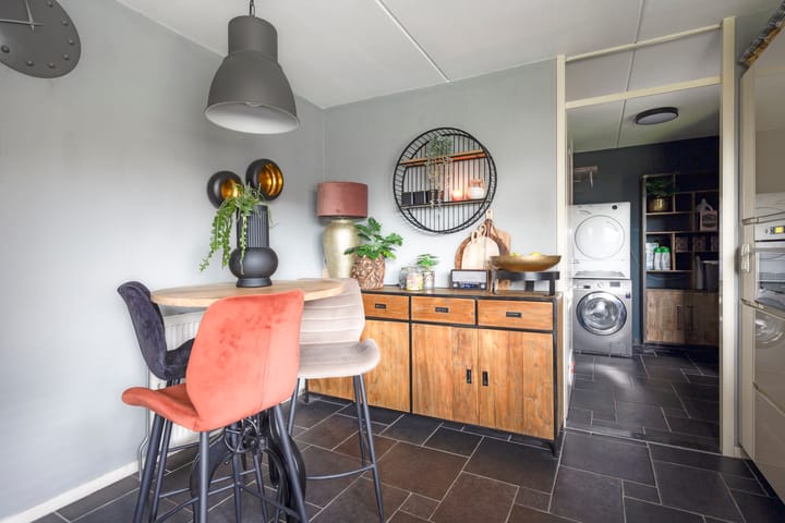 Photo 21 of Anemoon 39