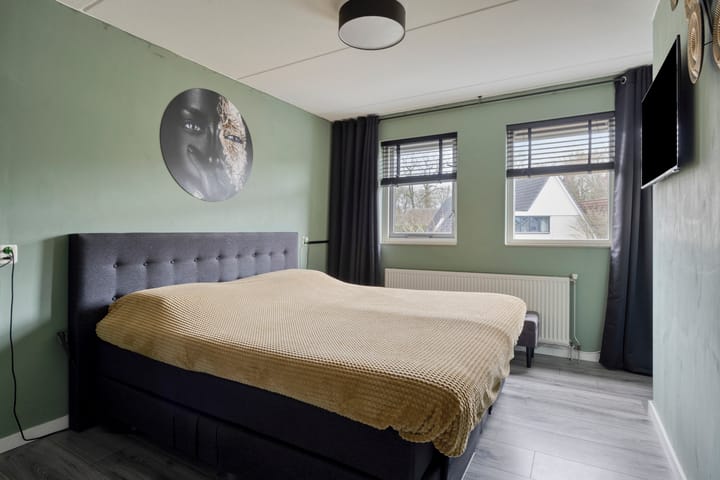 Photo 29 of Anemoon 39