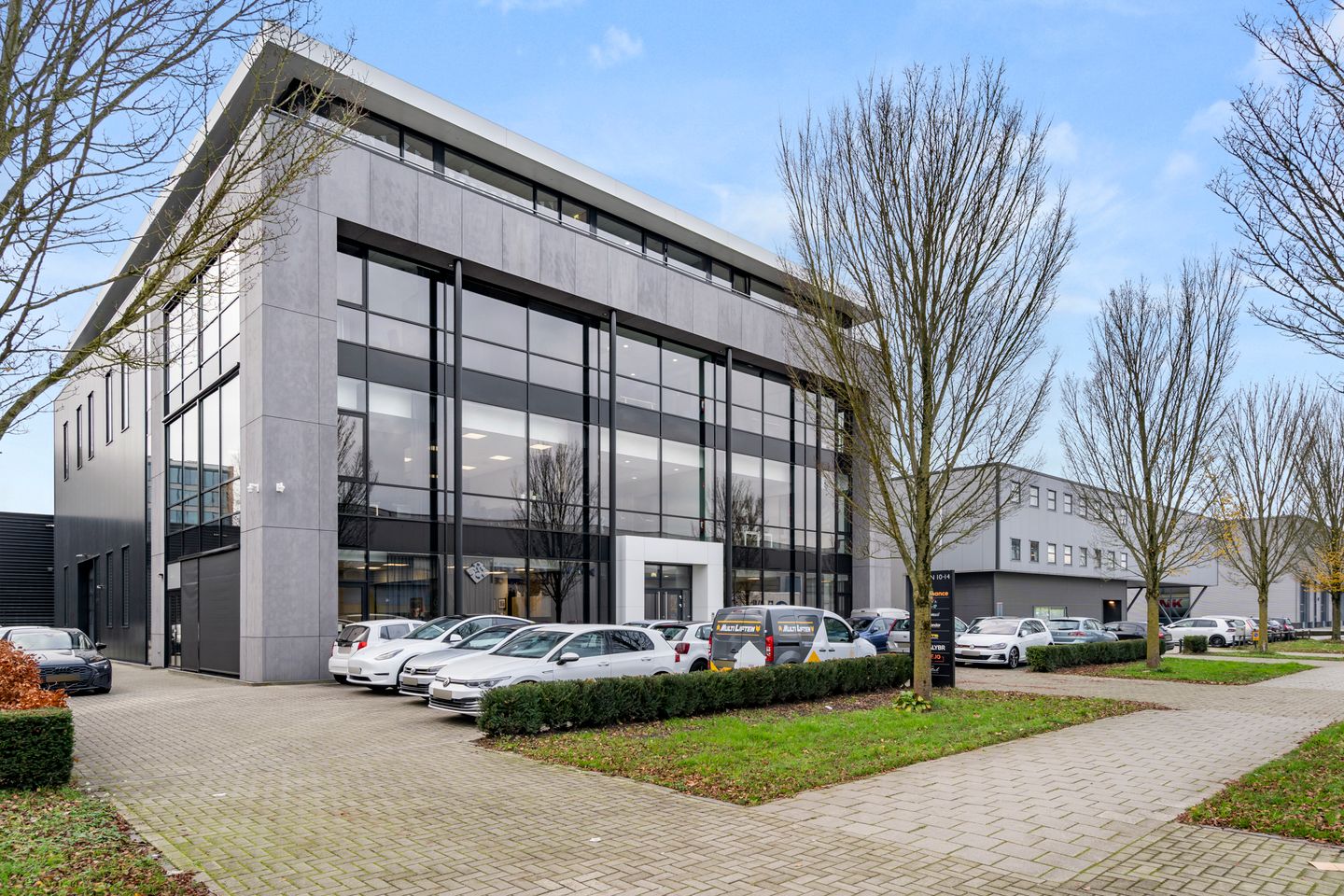 View photo 2 of Ravelijn 12