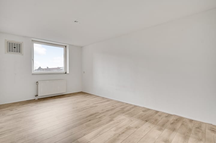 Foto 12 van Remalunet 35-E