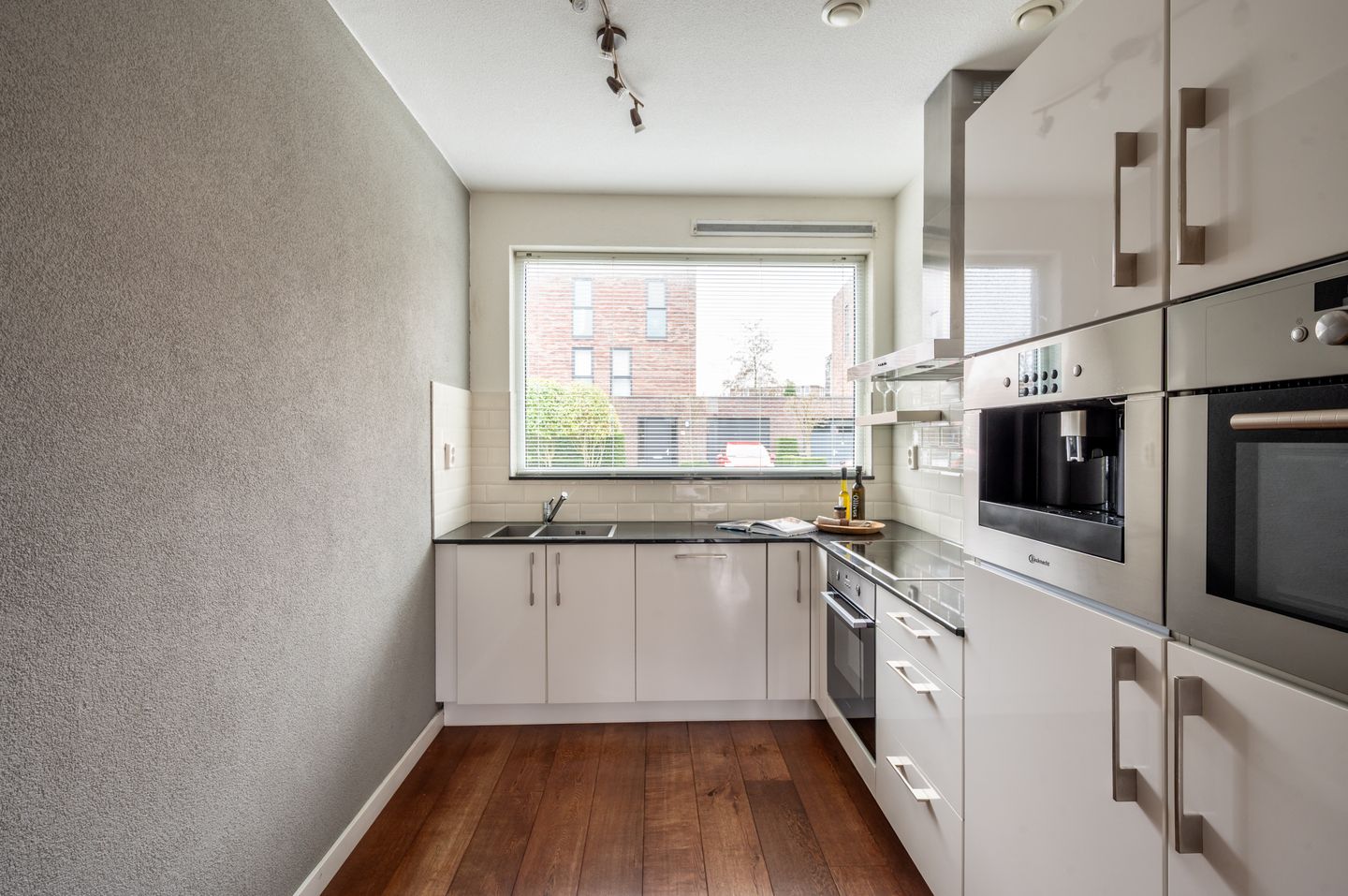 Photo 14 of Roald Amundsenstraat 92