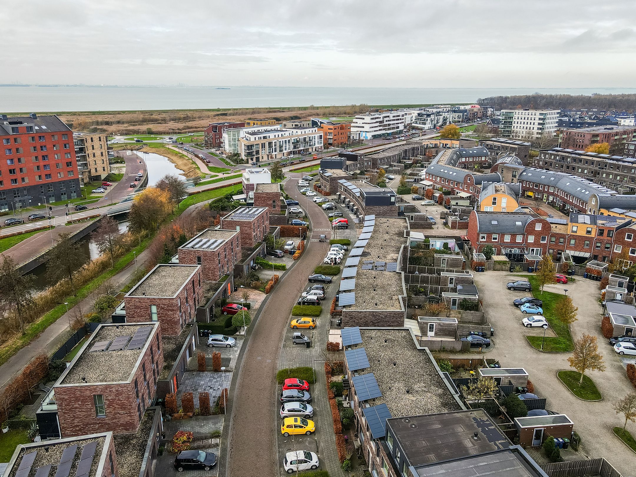 Photo 42 of Roald Amundsenstraat 92