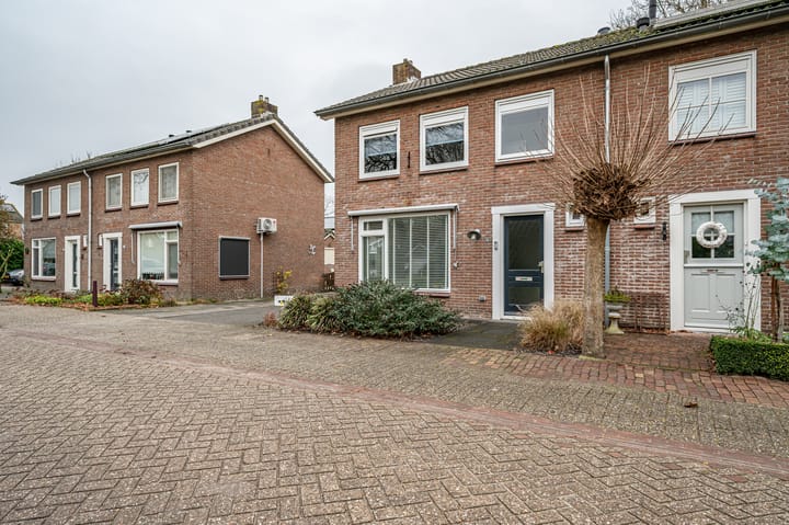 Foto 2 van Warreveen 20