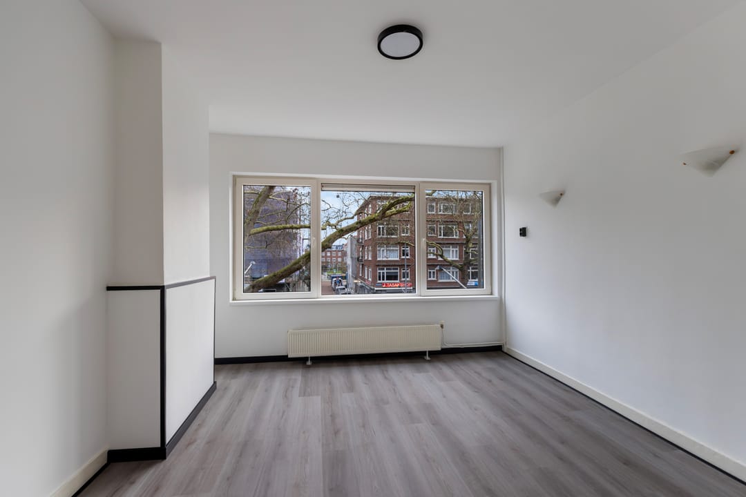 Photo 17 of Dordtselaan 47-D