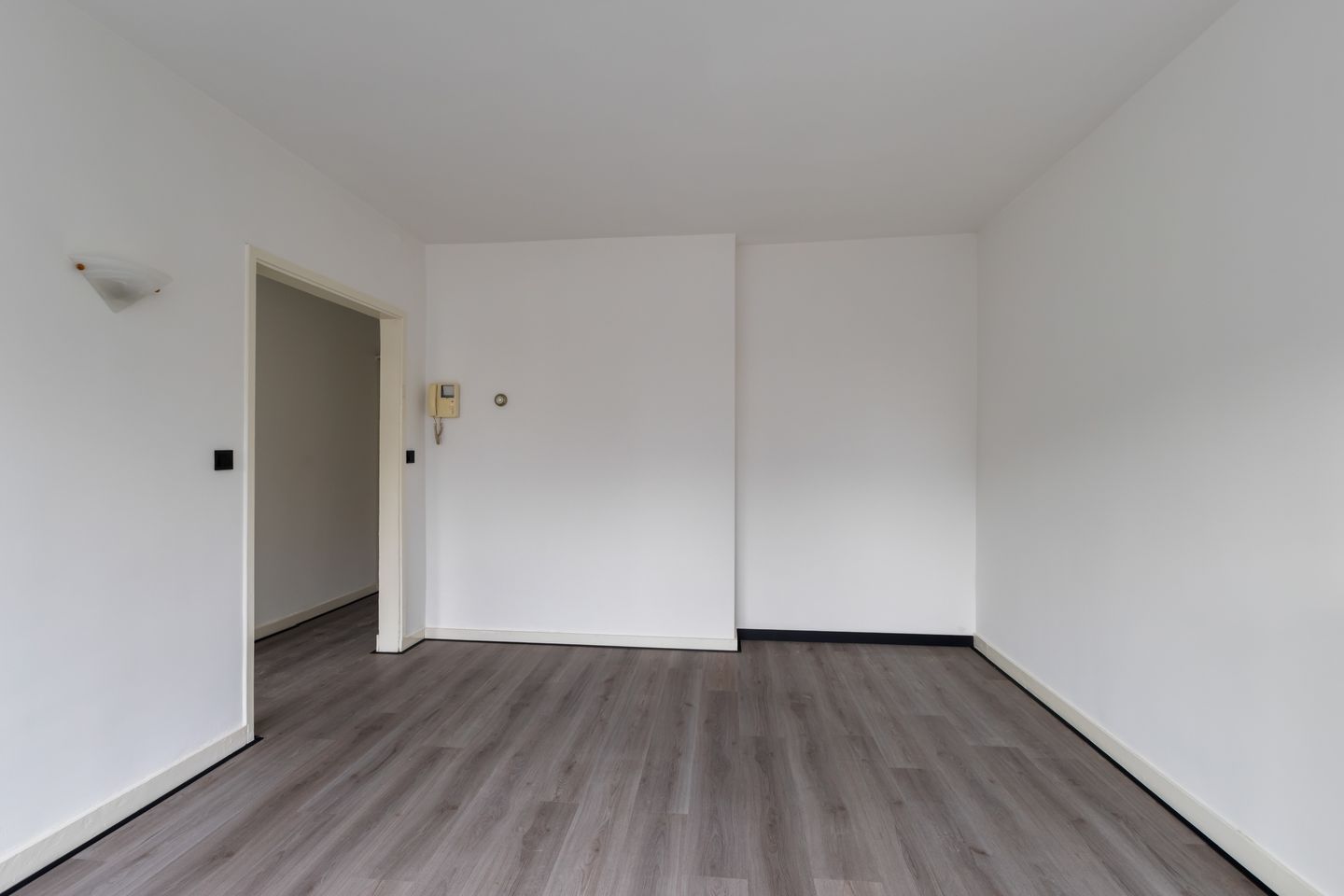 Photo 19 of Dordtselaan 47-D