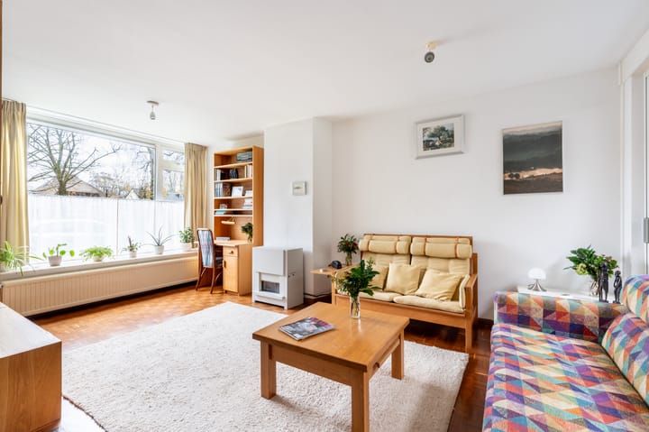 Photo 9 of Van Goghstraat 34