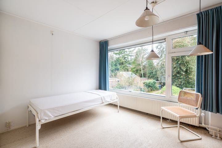 Photo 21 of Van Goghstraat 34