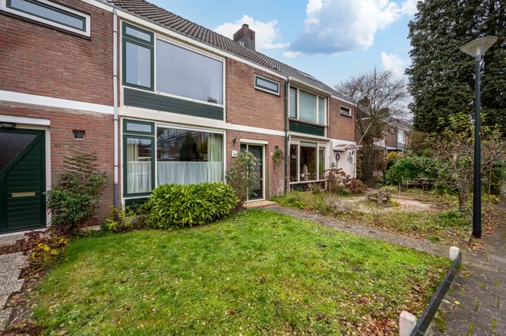 Photo 26 of Van Goghstraat 34