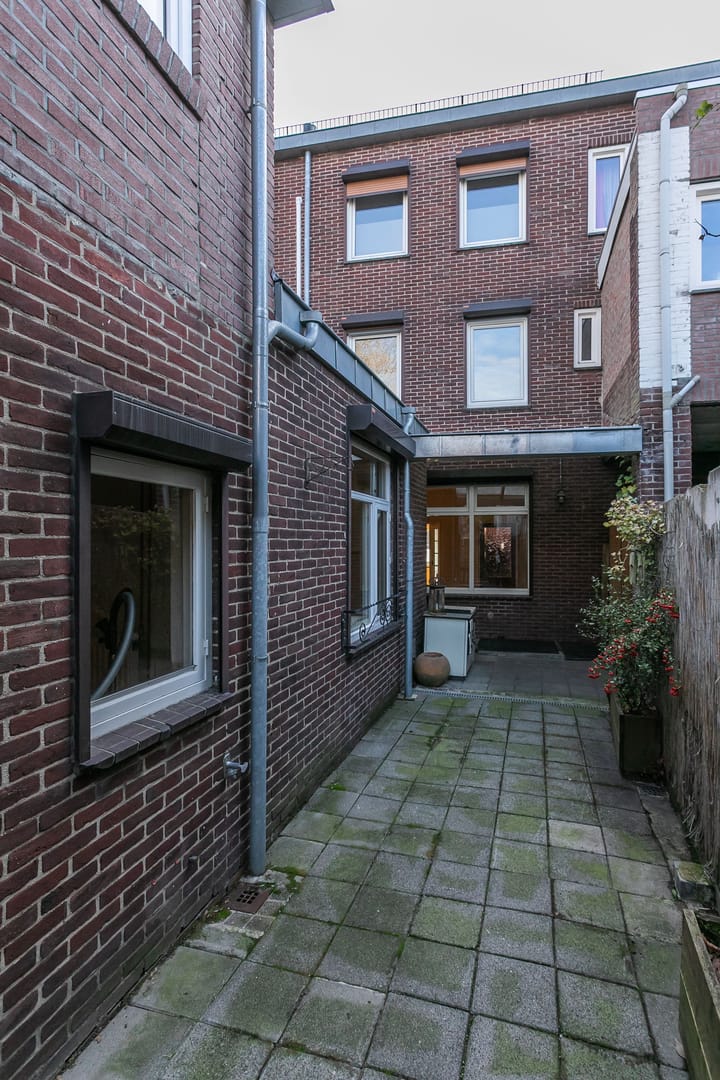Photo 33 of Dorpstraat 169-A