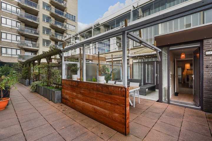 Foto 10 van Zeesluisweg 90-F