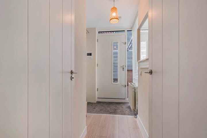 Foto 16 van Zeesluisweg 90-F