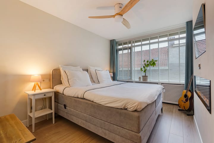 Foto 30 van Zeesluisweg 90-F