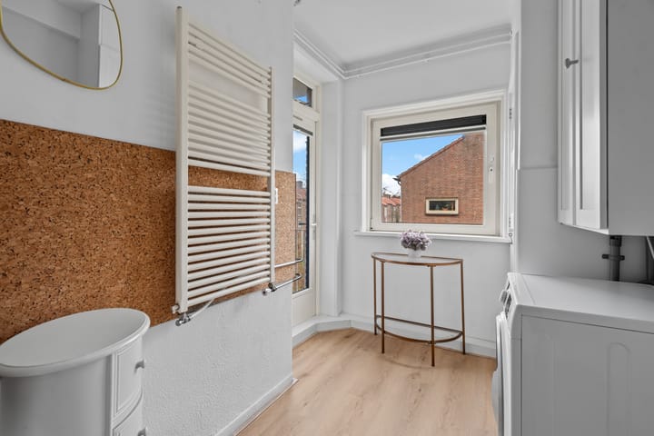 Foto 33 van Evertsenstraat 23-B