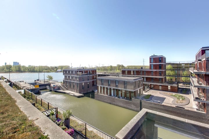 Foto 10 van Emmy Andriessestraat 522