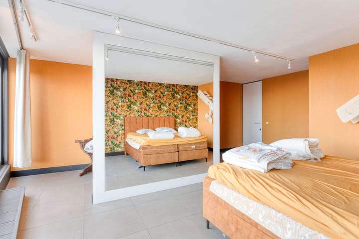 Foto 22 van Strevelsweg 1052