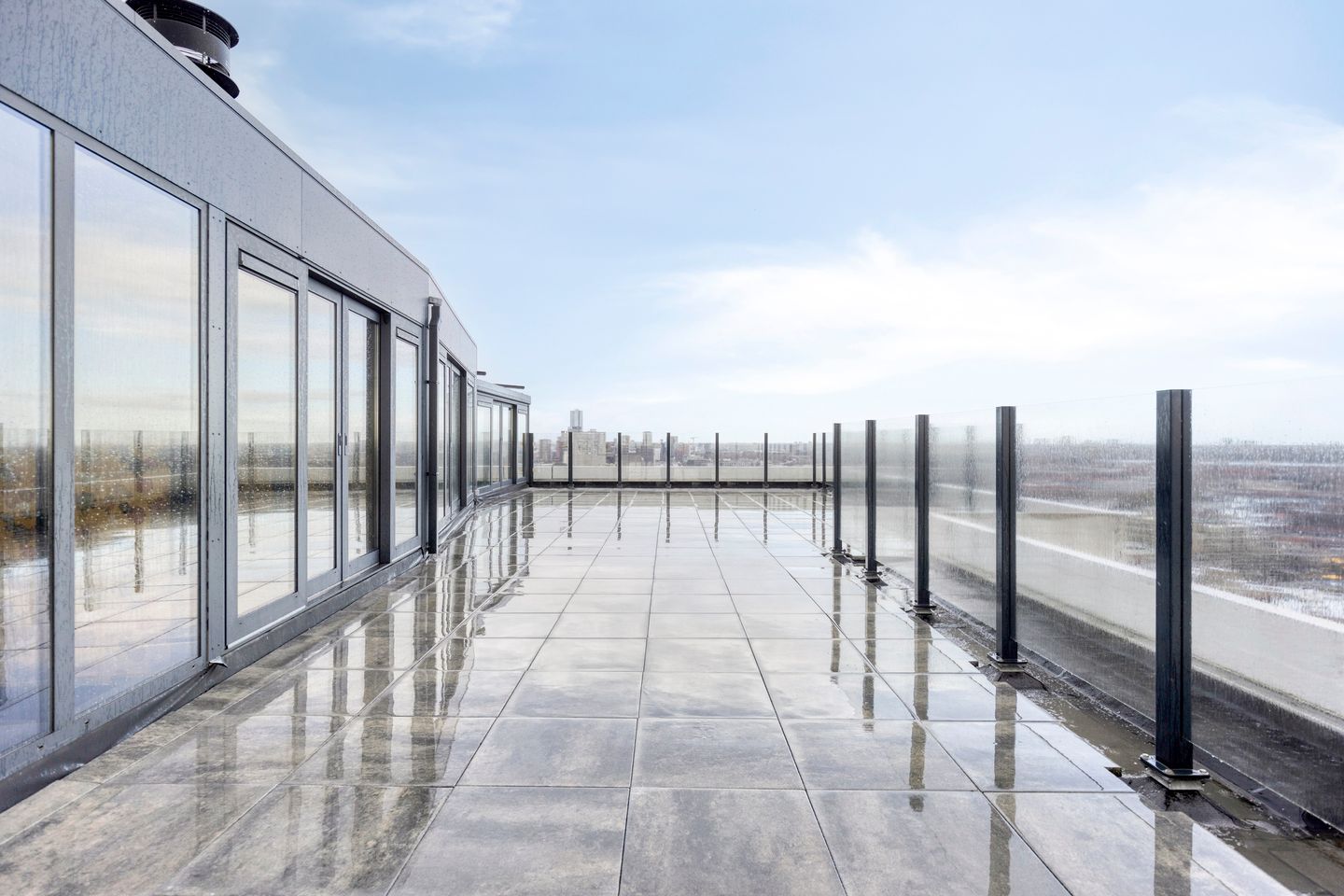 Foto 34 van Strevelsweg 1052