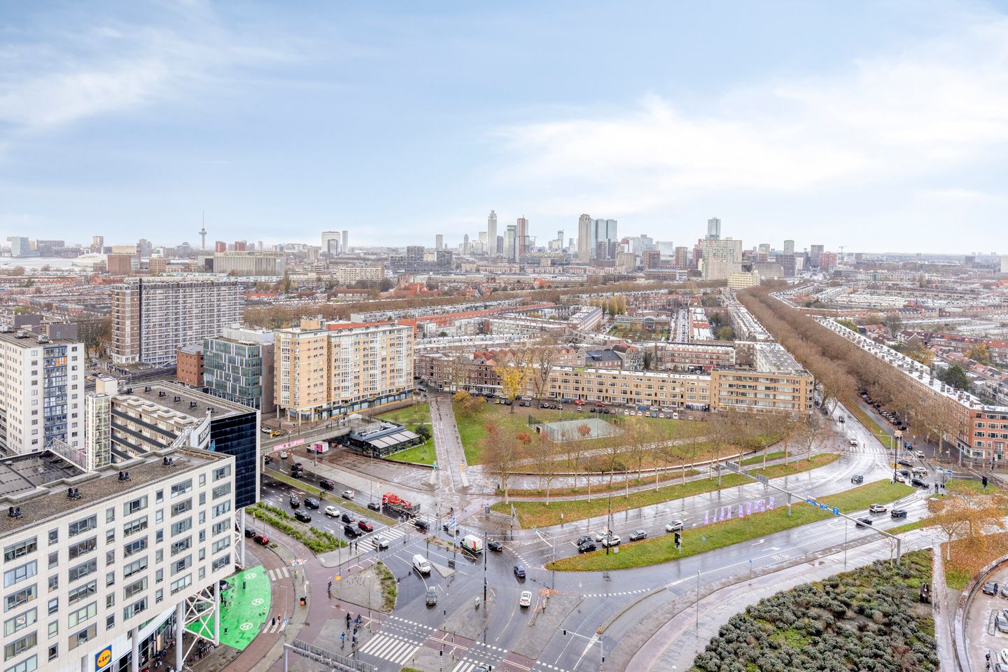 Foto 35 van Strevelsweg 1052