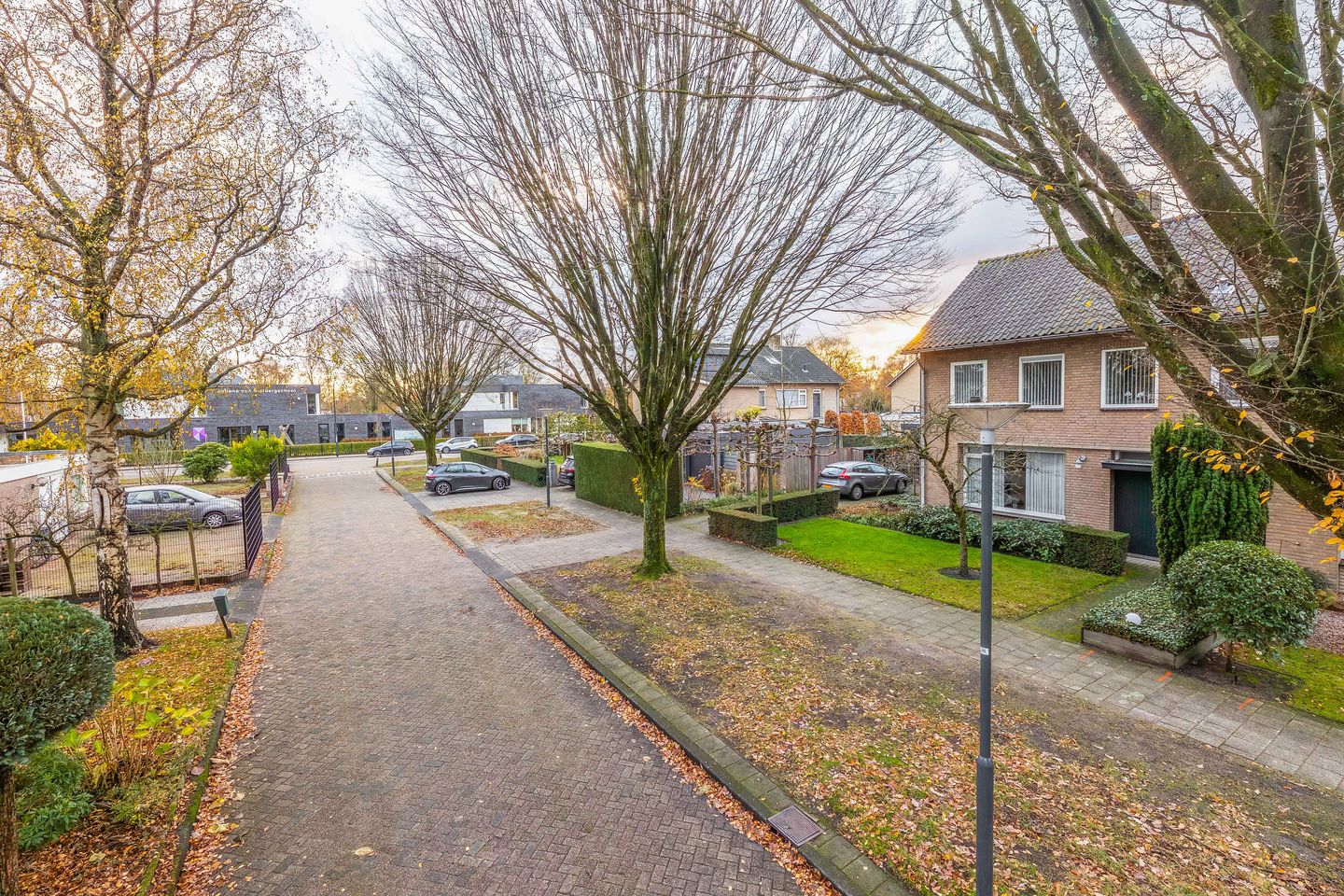 Foto 4 van Woeringenlaan 37