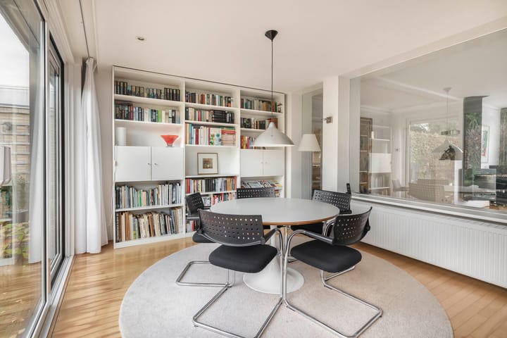 Photo 15 of Woeringenlaan 37