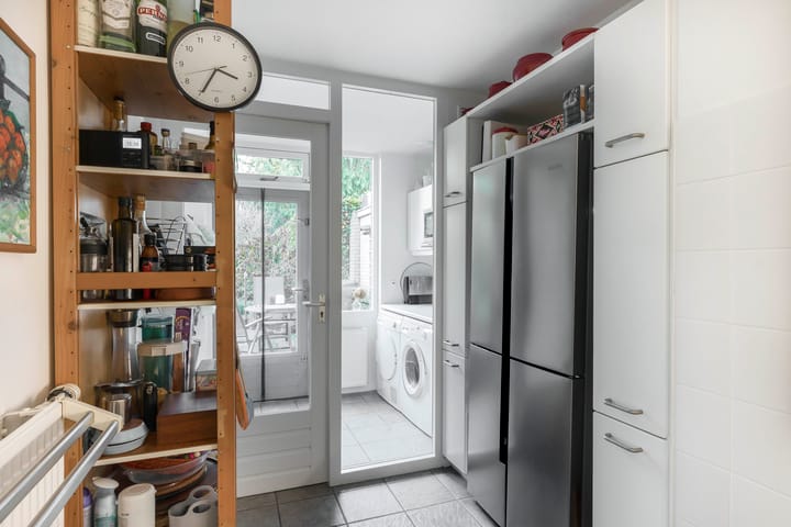 Photo 20 of Woeringenlaan 37