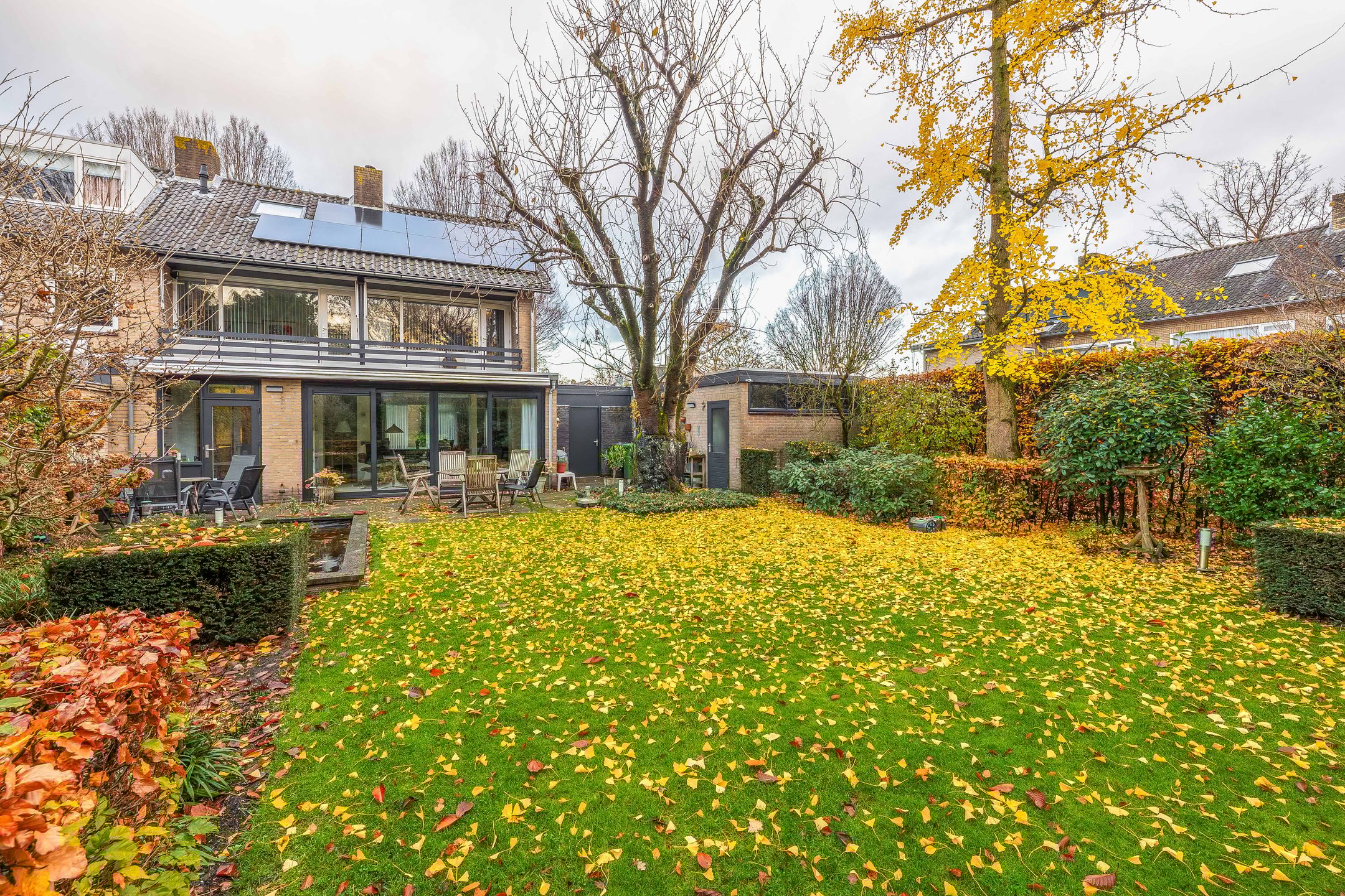 Foto 24 van Woeringenlaan 37