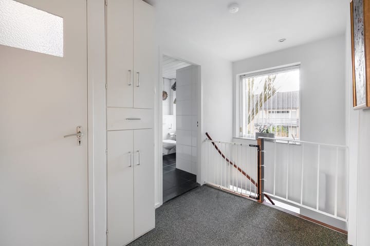 Photo 27 of Woeringenlaan 37