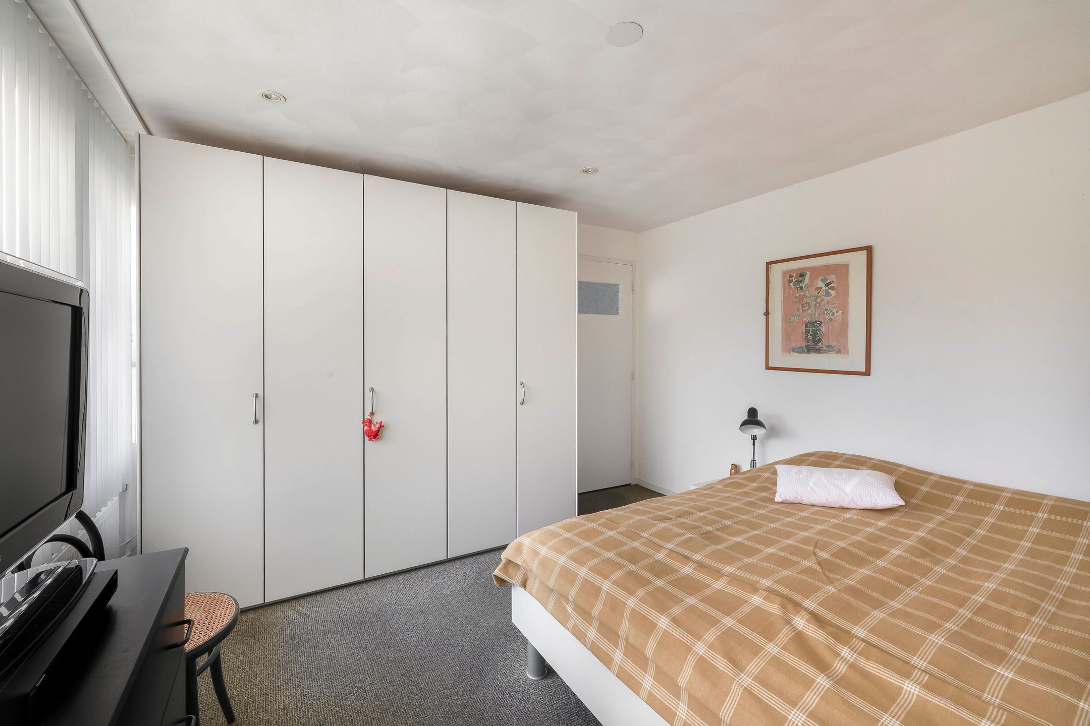 Foto 30 van Woeringenlaan 37