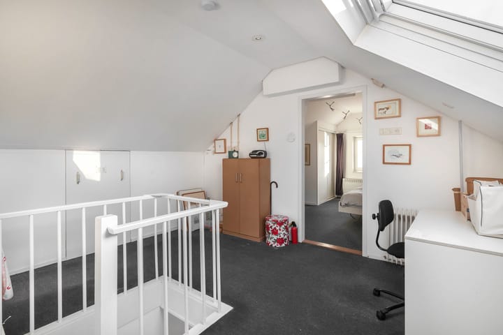 Photo 36 of Woeringenlaan 37