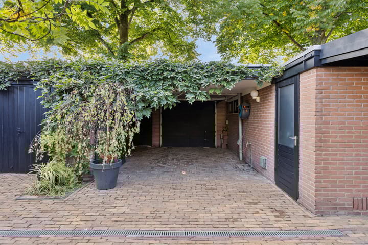 Photo 13 of Kerkewijk 106