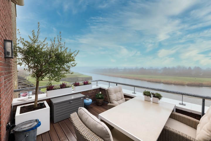 Burgemeester van der Jagtkade 27