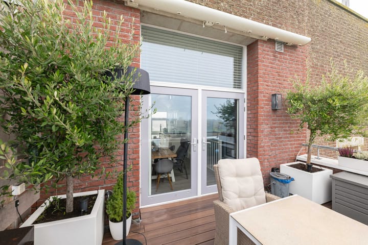 Foto 52 van Burgemeester van der Jagtkade 27