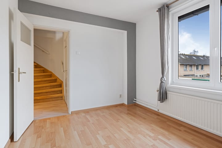 Foto 26 van Limburgstraat 2